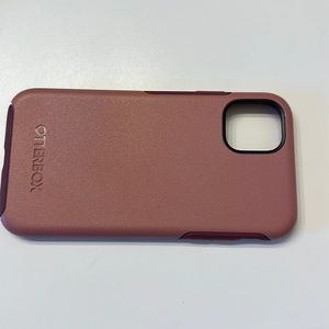 Like new pink iPhone 11 otter box case